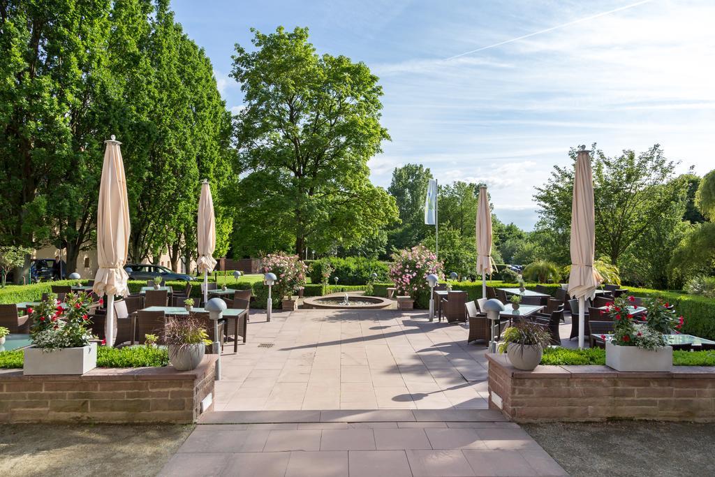 Hotel Jagdschloss Kranichstein Darmstadt Exteriör bild