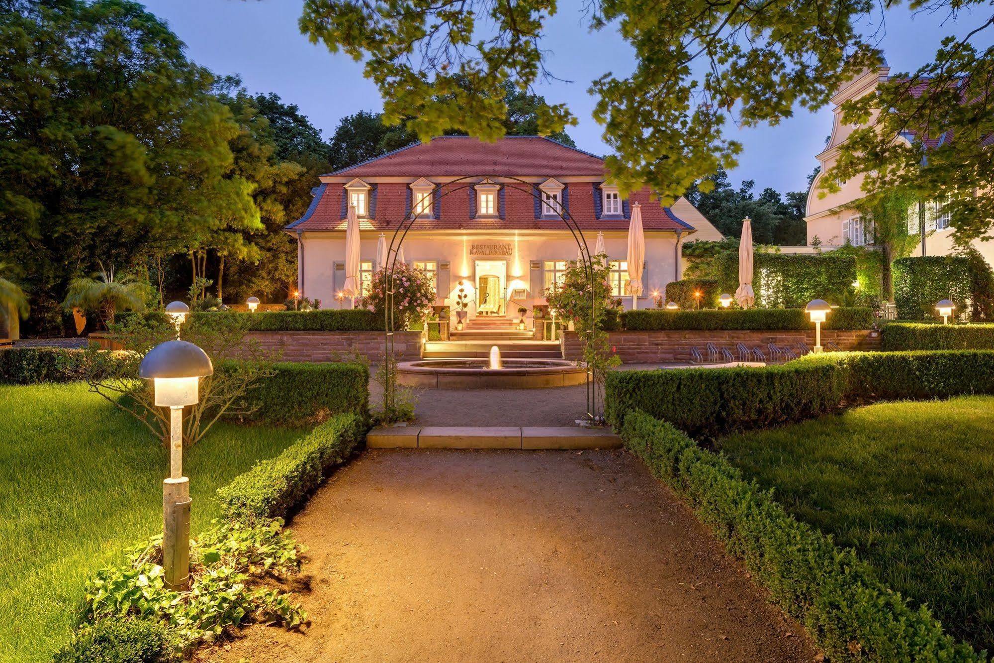 Hotel Jagdschloss Kranichstein Darmstadt Exteriör bild